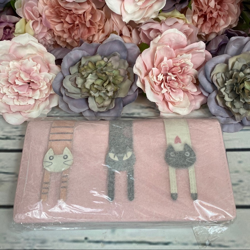 Pink Vegan Leather Cat Clutch Wallet Checkbook - Picture 12 of 15